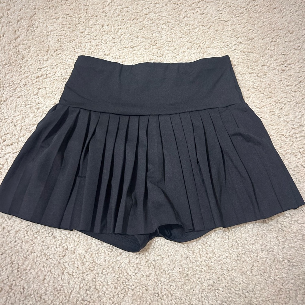 SHEIN Black Pleated Skorts